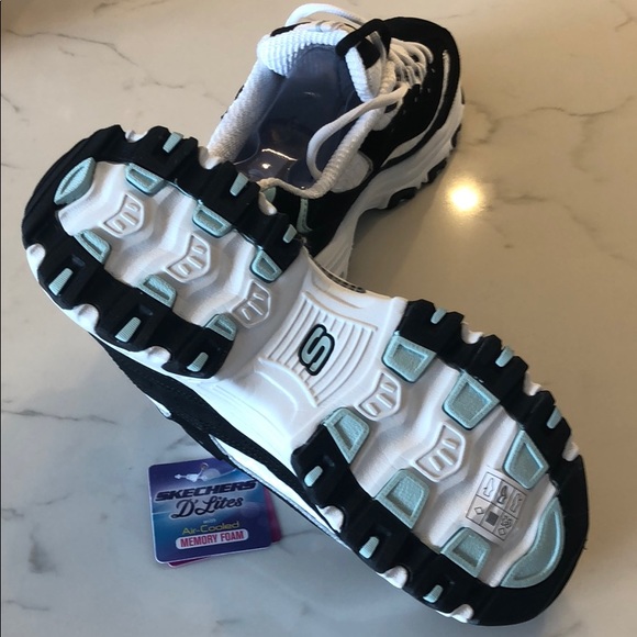 Skechers D’Lites - Picture 4 of 4